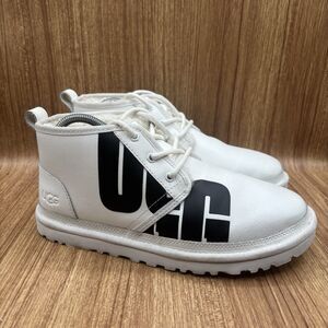 Ugg Neumel Chopd Chukka Ankle Boot White Black Logo Leather Women’s Size 10